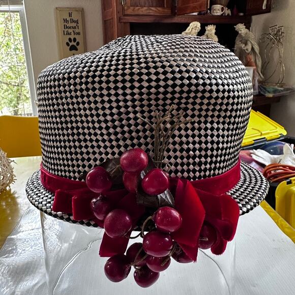 Vintage Mr John Classic Straw Hat Red Velvet Berries Accent Black White Paris NY main image 11